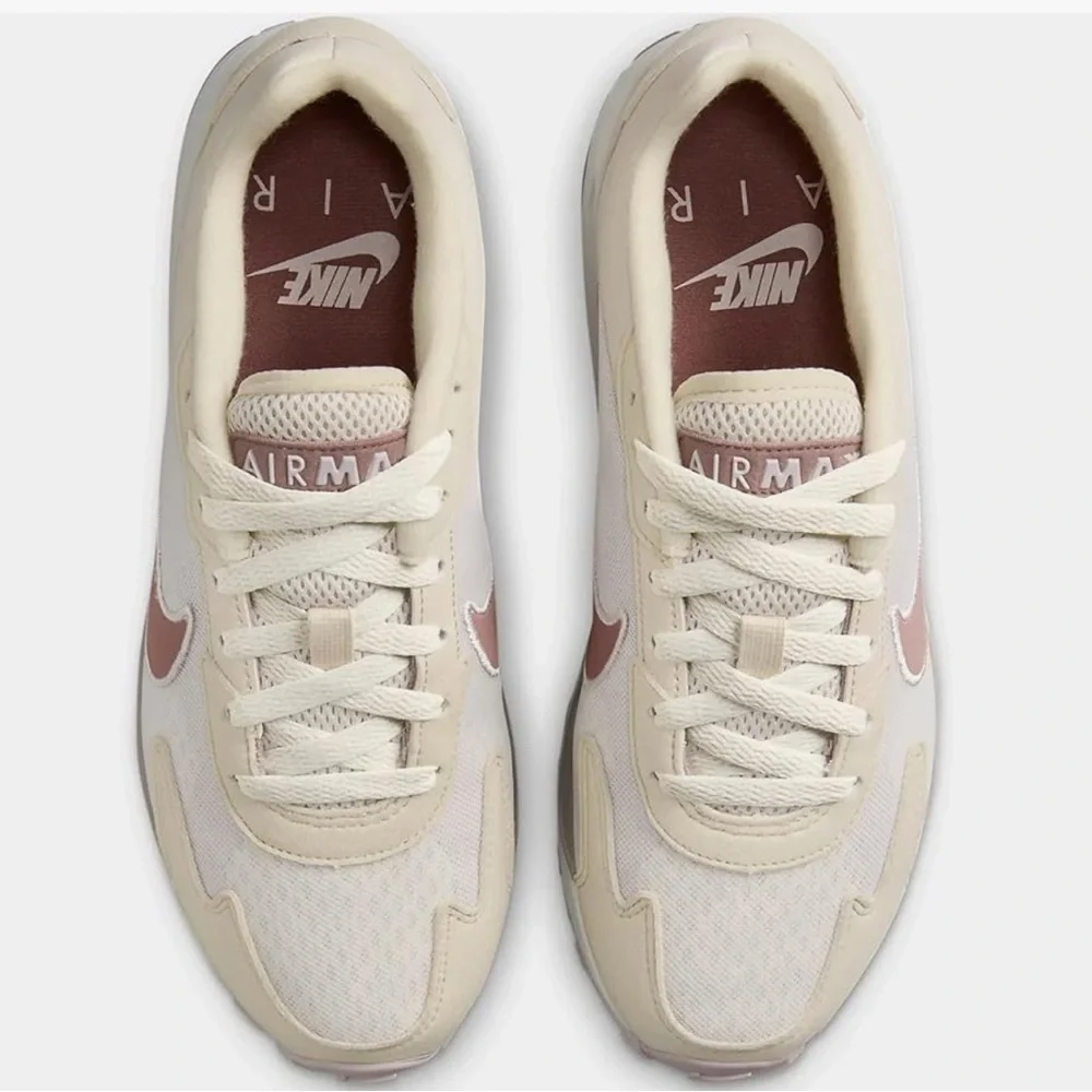 Nike Air Max Solo, Women’s‎ Sz. 10, Style FN0784-005 New Sneakers